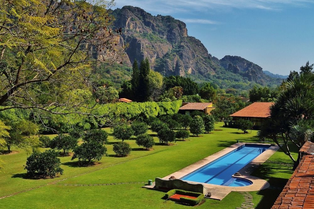 Amomoxtli Hotel Tepoztlán Exterior photo